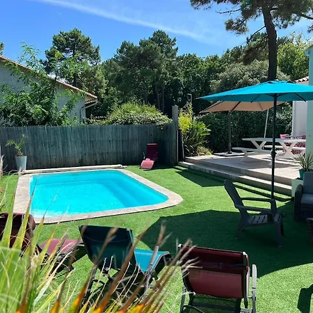 La Desiree - Piscine - 7min De La - 9 Pers بيت للعطل